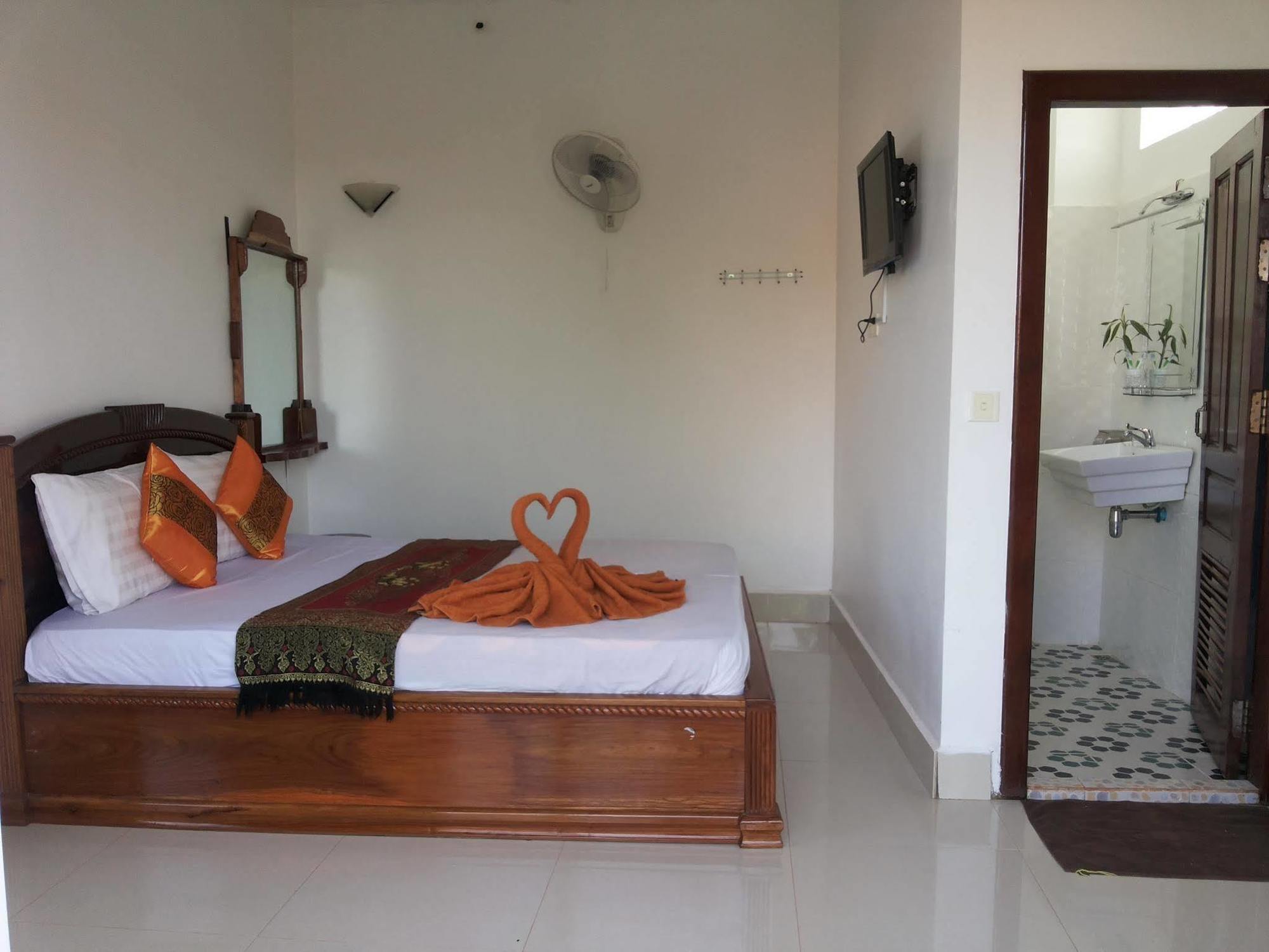 Royal Sok Chhan Siem Reap Esterno foto