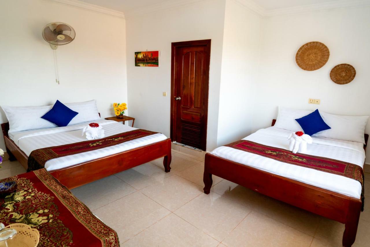 Royal Sok Chhan Siem Reap Esterno foto